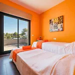 0337 Piver Villa *